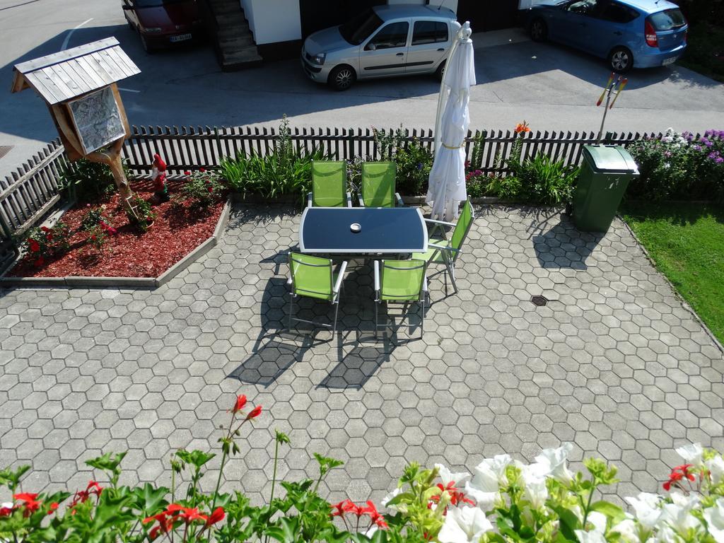 Apartments Stros 보히니 외부 사진